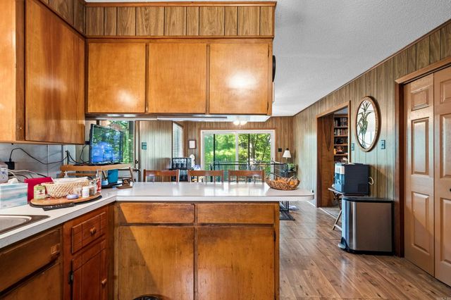 356 Trap Mountain Road, Hot Springs, AR 71913