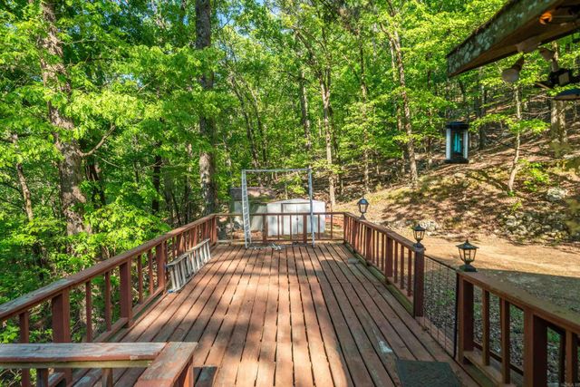 356 Trap Mountain Road, Hot Springs, AR 71913