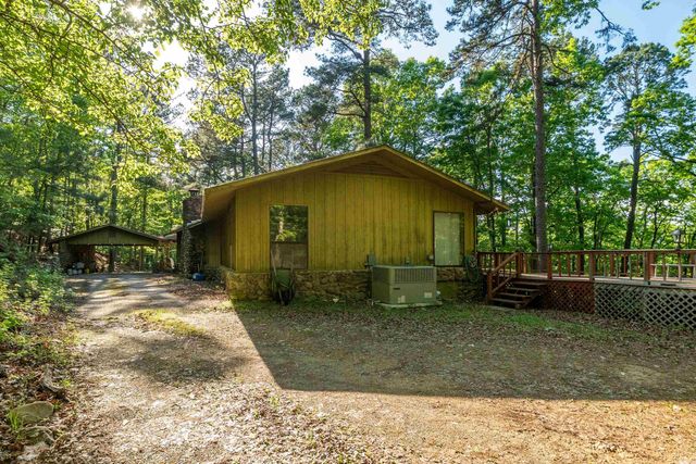 356 Trap Mountain Road, Hot Springs, AR 71913
