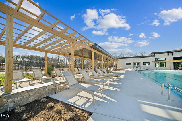 929 Cassa Clubhouse Way, Knightdale, NC 27545