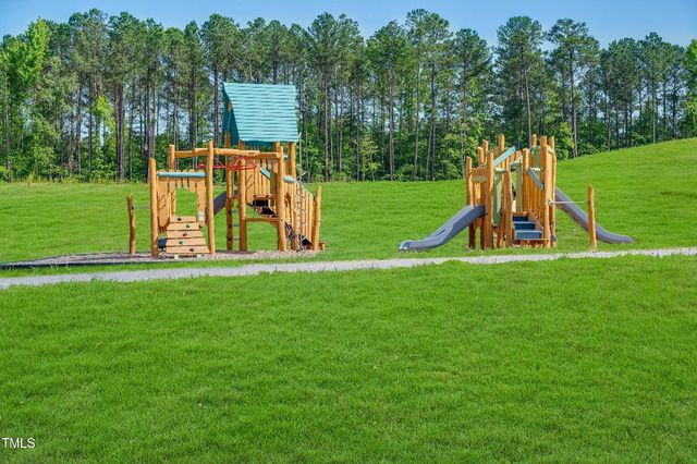 929 Cassa Clubhouse Way, Knightdale, NC 27545
