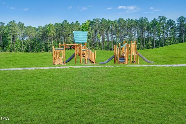929 Cassa Clubhouse Way, Knightdale, NC 27545