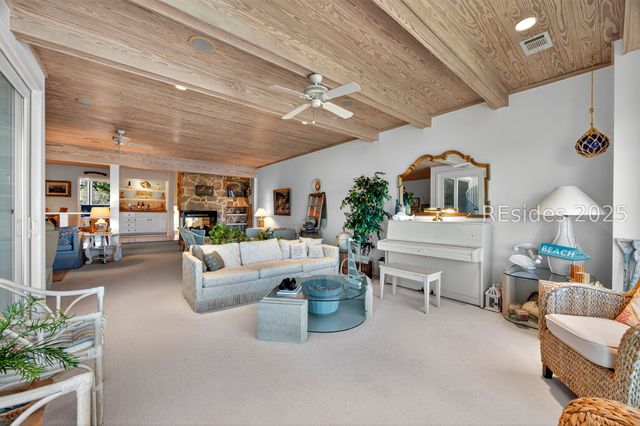 9 Braddock Cv, Hilton Head Island, SC 29928