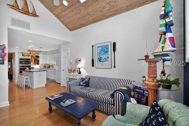 9 Braddock Cv, Hilton Head Island, SC 29928