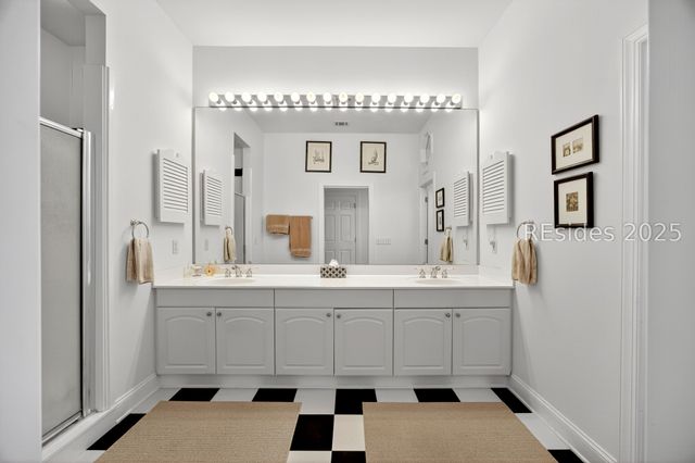 9 Braddock Cv, Hilton Head Island, SC 29928