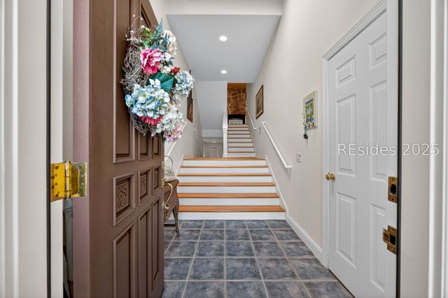 9 Braddock Cv, Hilton Head Island, SC 29928