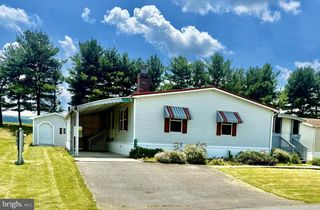 242 WAVERLY COURT, Fayetteville, PA 17222