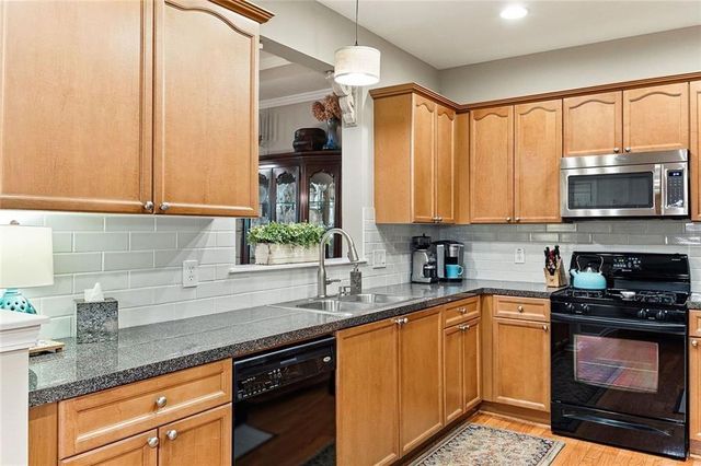 3236 Abbott 8, Powder Springs, GA 30127