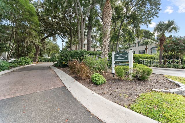 12 Brittany Place Drive 12, Hilton Head Island, SC 29928