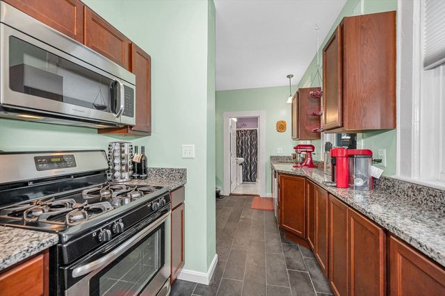 38 Cherry St 1, Lynn, MA 01902