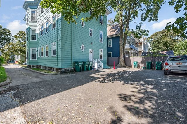 38 Cherry St 1, Lynn, MA 01902