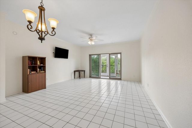 2475 Underwood Street 361, Houston, TX 77030