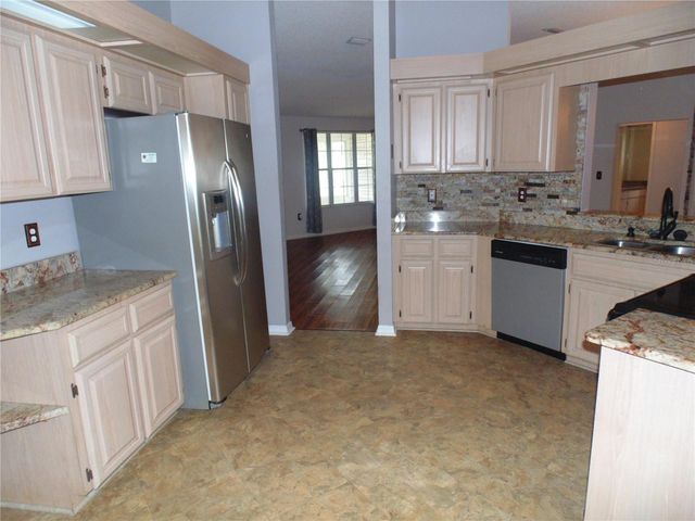 8125 SW 108 LOOP, Ocala, FL 34481