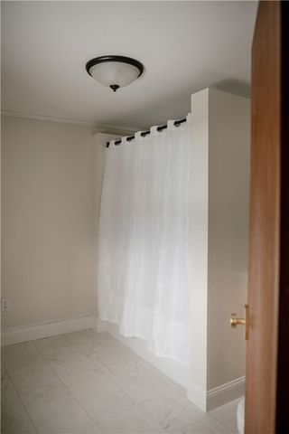 17 Case Avenue, Auburn, NY 13021