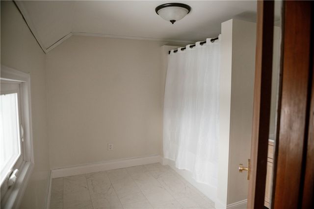 17 Case Avenue, Auburn, NY 13021