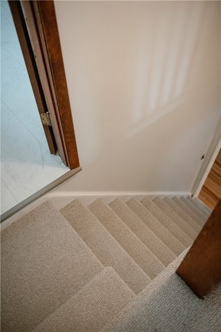 17 Case Avenue, Auburn, NY 13021