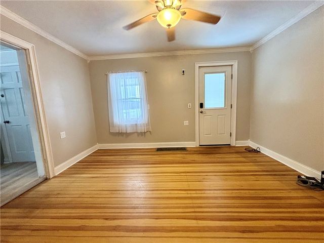 17 Case Avenue, Auburn, NY 13021