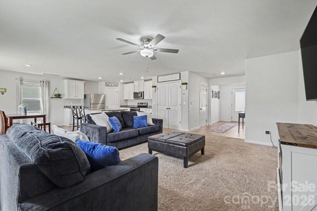 562 Lamorak Place, Richburg, SC 29729