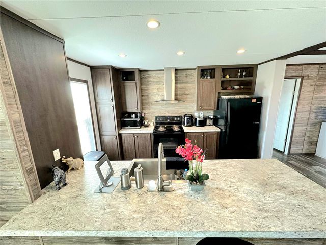 3278 County Road 417, Thorndale, TX 76577