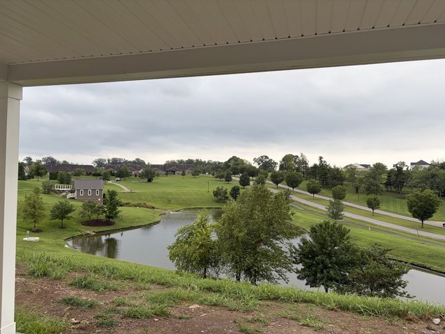 1033 Harvest Acres, Hendersonville, TN 37075