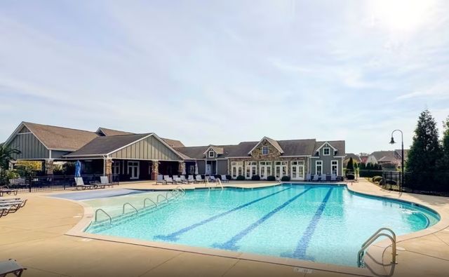 1033 Harvest Acres, Hendersonville, TN 37075