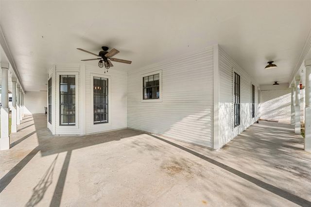 26515 Dobbin Huffsmith Road, Magnolia, TX 77354