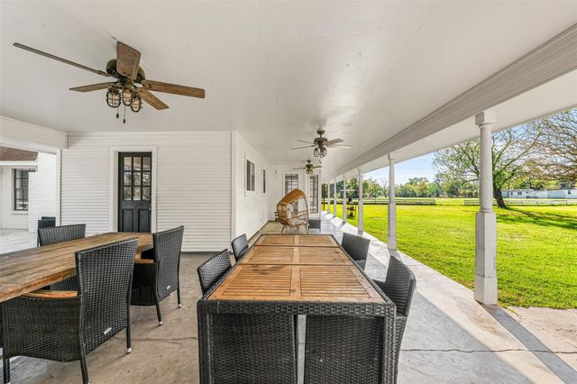 26515 Dobbin Huffsmith Road, Magnolia, TX 77354