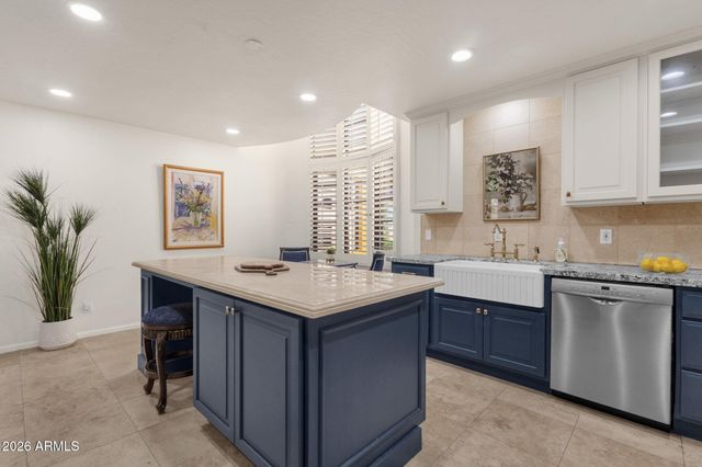 7330 E PALO VERDE Drive 22, Scottsdale, AZ 85250