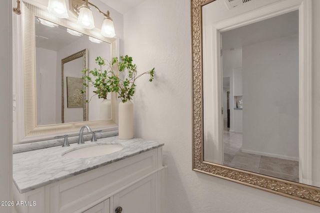 7330 E PALO VERDE Drive 22, Scottsdale, AZ 85250