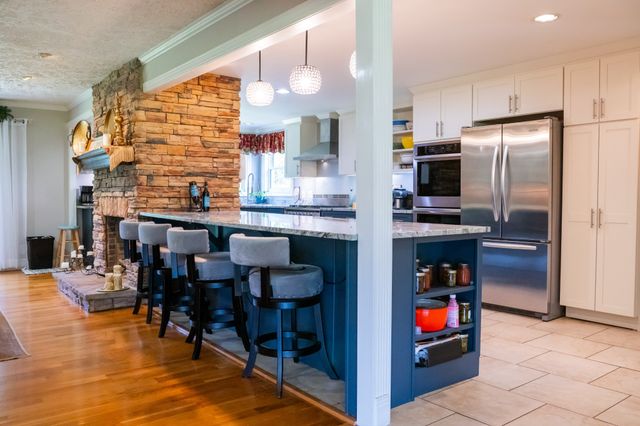 933 Airport Rd, Livingston, TN 38570