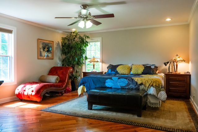 933 Airport Rd, Livingston, TN 38570