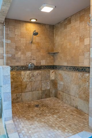 933 Airport Rd, Livingston, TN 38570