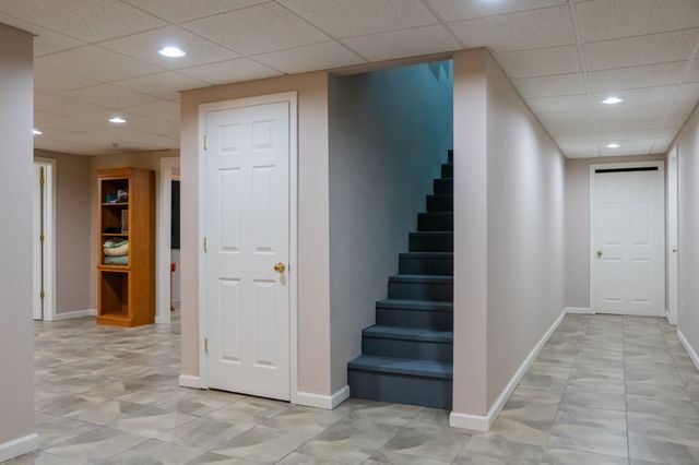 933 Airport Rd, Livingston, TN 38570