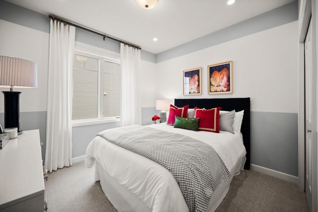 713 N Prospect Point Road W, Jordan, MN 55352