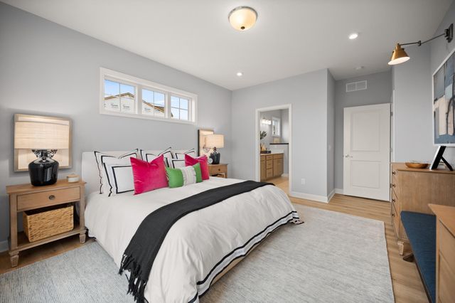 713 N Prospect Point Road W, Jordan, MN 55352