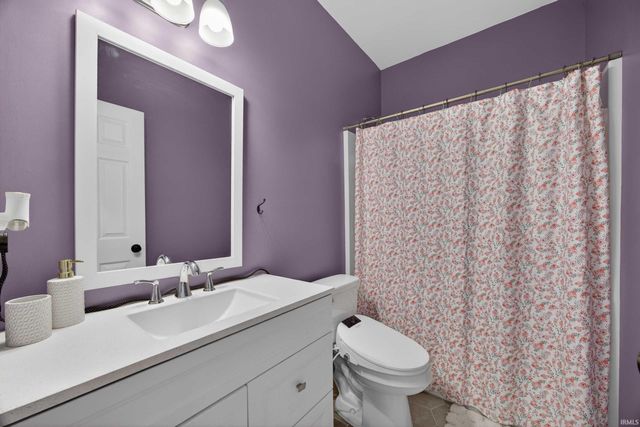 339 Riley Boulevard, Bedford, IN 47421
