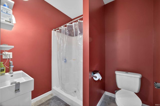 339 Riley Boulevard, Bedford, IN 47421