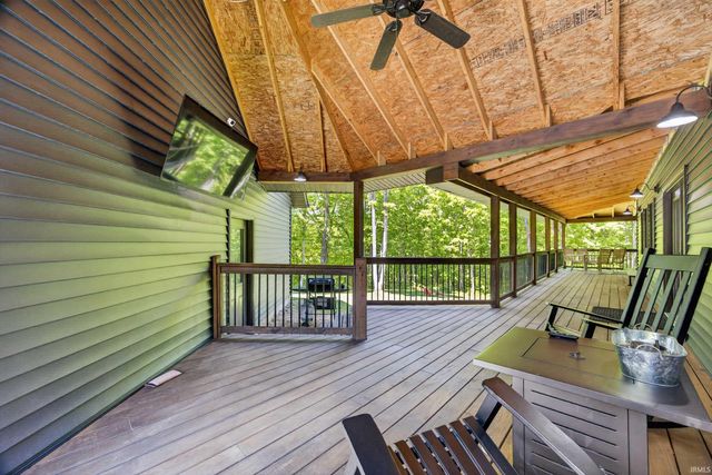 339 Riley Boulevard, Bedford, IN 47421