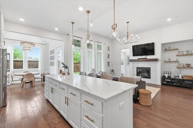 8548 Royal County Down Drive, Mckinney, TX 75070