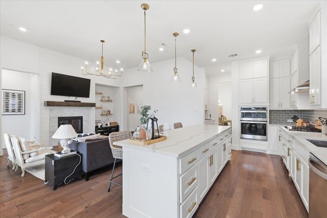 8548 Royal County Down Drive, Mckinney, TX 75070