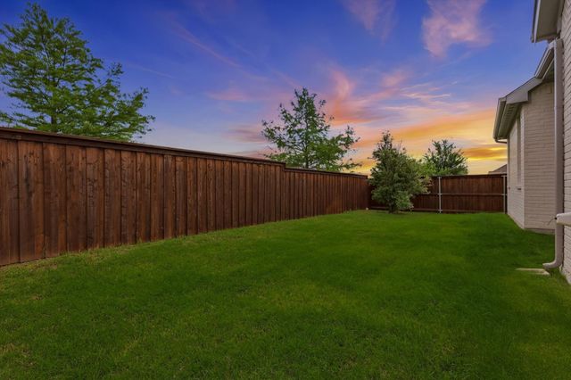 8548 Royal County Down Drive, Mckinney, TX 75070