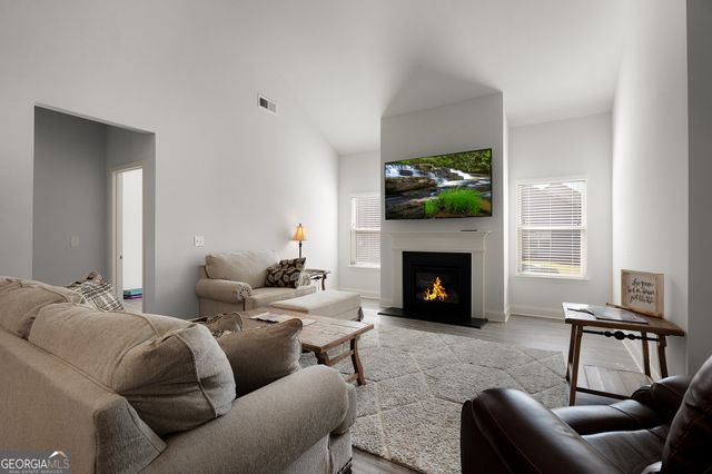 22 Blarneystone Way, Adairsville, GA 30103