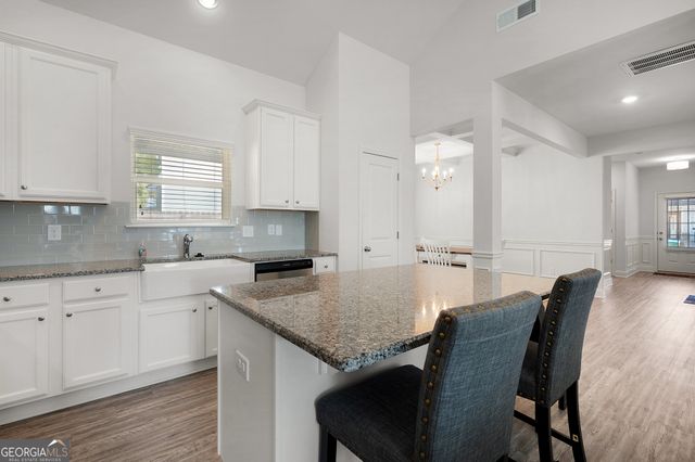 22 Blarneystone Way, Adairsville, GA 30103