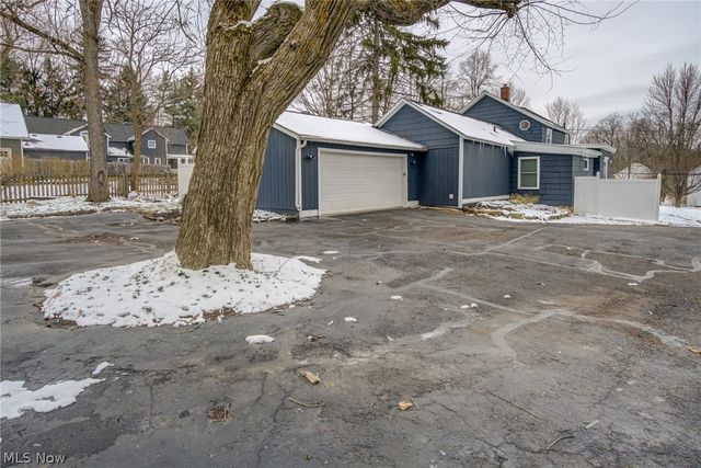 224 N Hambden, Chardon, OH 44024