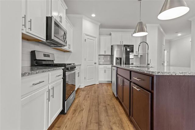 5125 Hillington Way, Sugar Hill, GA 30518