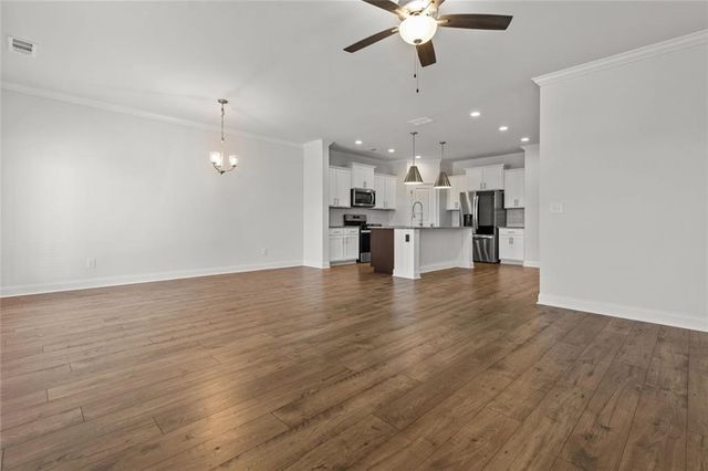 5125 Hillington Way, Sugar Hill, GA 30518