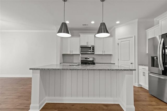 5125 Hillington Way, Sugar Hill, GA 30518