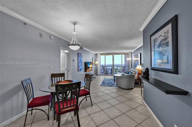 2501 S Ocean Dr PH30, Hollywood, FL 33019