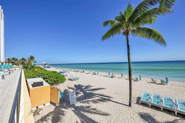 2501 S Ocean Dr PH30, Hollywood, FL 33019