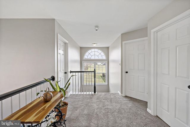 118 CARRIAGE DR, Harpers Ferry, WV 25425